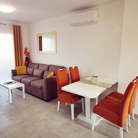 Marco Lukas Patrick: Quiet Apartment with Parking Near City Center Pula Exterior photo